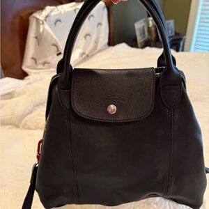 Longchamp Elegant Black Shoulder Bag